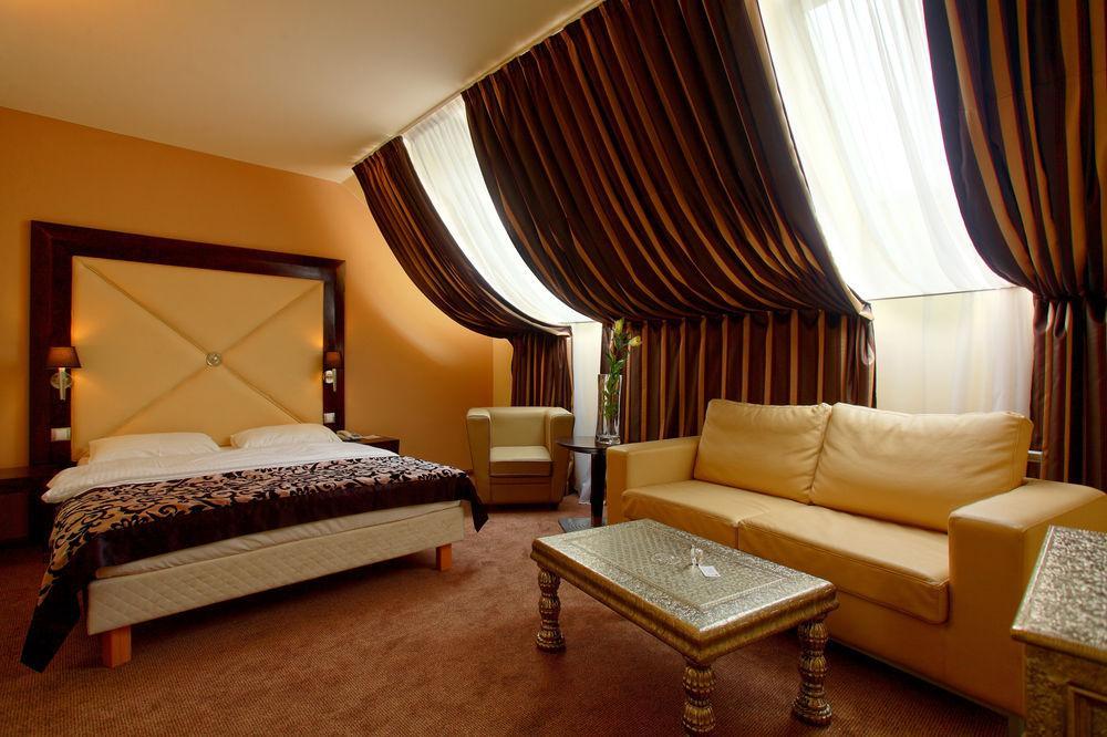 Elephant Design Hotel 4*